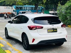 Ford Focus Hatchback EcoBoost 180 Automatic Sport Edition - ფოტო 6