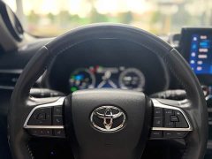 Toyota Highlander 2022 Hybrid 2.5L AWD Premium 7-Seater - ფოტო 13