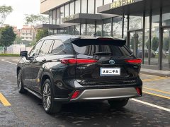 Toyota Highlander 2022 Hybrid 2.5L AWD Premium 7-Seater - ფოტო 4