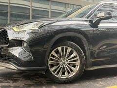 Toyota Highlander 2022 Hybrid 2.5L AWD Premium 7-Seater - ფოტო 7