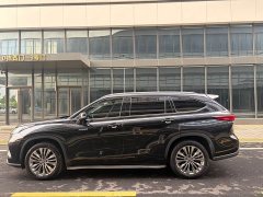 Toyota Highlander 2022 Hybrid 2.5L AWD Premium 7-Seater - ფოტო 8
