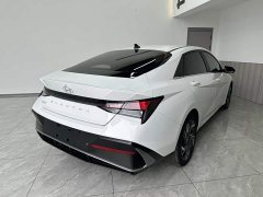 Hyundai Elantra 2023 1.5L CVT GLX Elite - ფოტო 6
