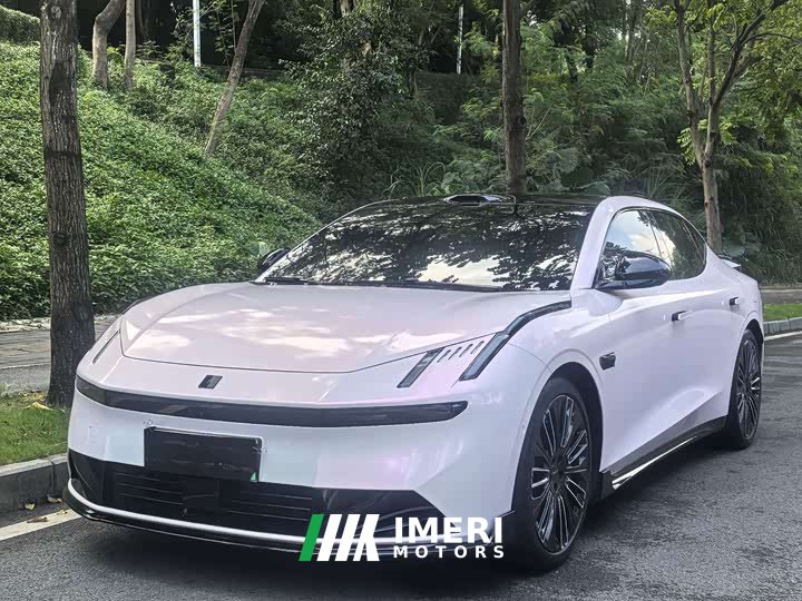 Lynk & Co Geely Lynk & Co 10 240 AWD Ultra - ავტომობილი ჩინეთიდან
