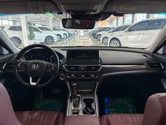 Honda Accord 2022 260TURBO Phantom Night Premier Edition - ფოტო 14