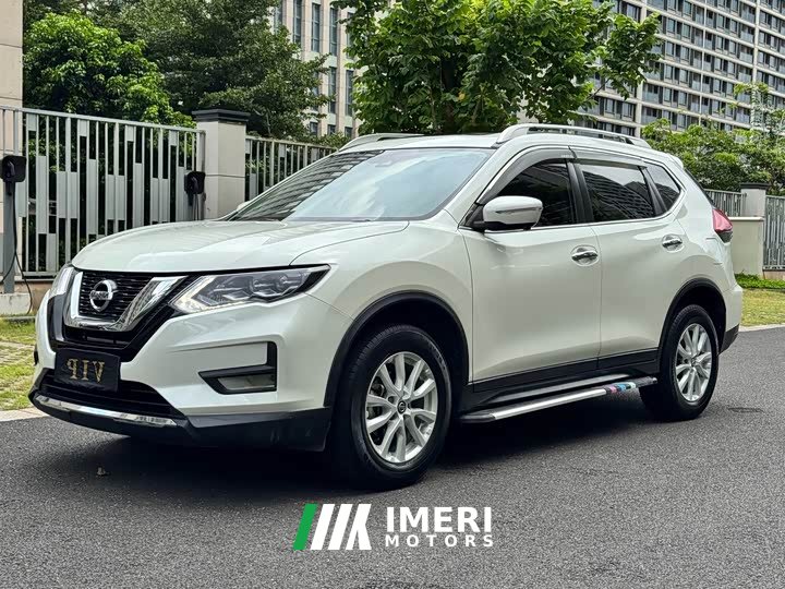 Nissan Qashqai Facelift 2.0L FWD Smart Connect Premium Edition - ავტომობილი ჩინეთიდან