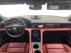 Porsche Taycan - ფოტო 18