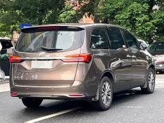Buick GL8 Land Official Business Class 652T Comfort Edition - ფოტო 6