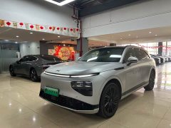 XPeng G9 725 Max - ფოტო 1