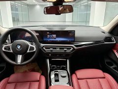 BMW 3 Series 320Li M Sport Package - ფოტო 8