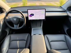 Tesla Model Y Standard Range RWD - ფოტო 7