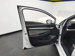 Volkswagen Golf 2021 280TSI DSG Pro - ფოტო 7