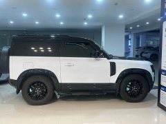 Land Rover Defender 90 P400 Classic Heritage Edition - ფოტო 2