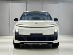 Li Auto L7 Air - ფოტო 2