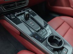 Porsche 911 Targa 4 3.0T - ფოტო 12