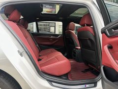 BMW 5 Series 530Li Premier M Sport Package - ფოტო 11