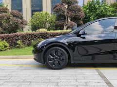Tesla Model Y 2023 Rear-Wheel Drive - ფოტო 5