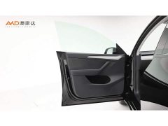 Tesla Model Y 2023 Rear-Wheel Drive - ფოტო 10