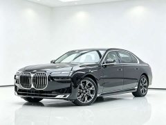 BMW 7 Series 735Li Luxury Package - ფოტო 1