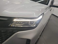 AITO Blue Electric E5 1.5L DE-i 100KM Premium 7-Seater - ფოტო 5