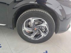 FAW Red Flag HS3 2023 1.5T Two-Wheel Drive Goodwill Edition - ფოტო 6