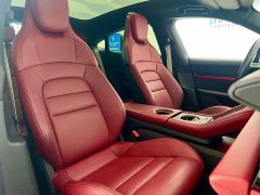 Porsche Taycan - ფოტო 15
