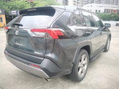 Toyota RAV4 2022 2.0L CVT FWD Fashion Edition - ფოტო 4