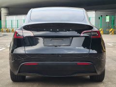 Tesla Model Y 2022 Facelift Rear-Wheel Drive - ფოტო 11