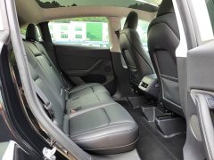 Tesla Model Y 2022 Facelift Rear-Wheel Drive - ფოტო 9