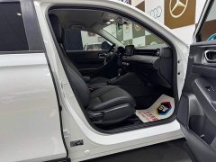 Honda Vezel 1.5L CVT Elite - ფოტო 10