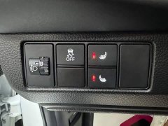 Honda Vezel 1.5L CVT Elite - ფოტო 16
