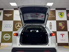 Honda Vezel 1.5L CVT Elite - ფოტო 17