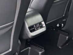 Tesla Model Y 2022 Facelift Rear-Wheel Drive - ფოტო 10