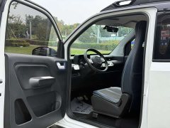 BMW Hongguang MINIEV GAMEBOY 200km Fun Edition LFP Battery - ფოტო 7