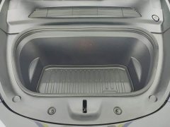 Tesla Model Y Rear-Wheel Drive - ფოტო 10