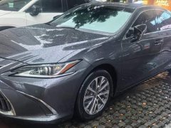 Lexus ES 300h Excellence - ფოტო 2