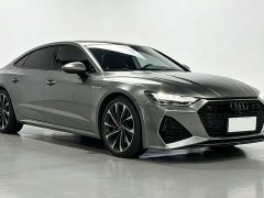 Audi A7L 2022 55 TFSI quattro S-line Zhiyuan Flowing Crystal Package - ფოტო 3