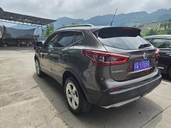 Nissan Qashqai 2.0L CVT Smart Comfort Edition - ფოტო 5