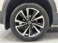 Volkswagen Touareg 280TSI FWD Luxury Edition - ფოტო 19