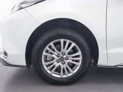 Toyota Sienna 2021 2.5L Hybrid Premium Edition - ფოტო 17