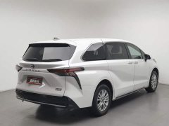 Toyota Sienna 2021 2.5L Hybrid Premium Edition - ფოტო 2
