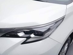 Toyota Sienna 2021 2.5L Hybrid Premium Edition - ფოტო 7