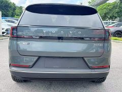 Volvo XC70 Plug-in Hybrid 2026 All-Wheel Drive Extended Range Ultra - ფოტო 8