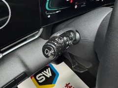 Hyundai Elantra 1.5L CVT Luxury - ფოტო 15