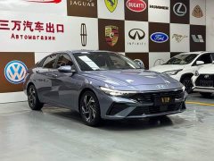 Hyundai Elantra 1.5L CVT Luxury - ფოტო 3