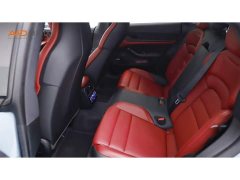 Porsche Taycan Turbo S Cross Turismo US Version - ფოტო 7
