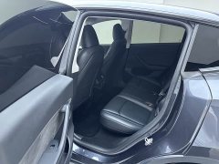 Tesla Model Y Rear-Wheel Drive - ფოტო 12
