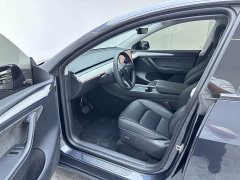 Tesla Model Y Rear-Wheel Drive - ფოტო 13