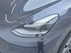 Tesla Model Y Rear-Wheel Drive - ფოტო 17