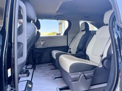 Toyota Sienna 2.5L Hybrid FWD Comfort - ფოტო 9