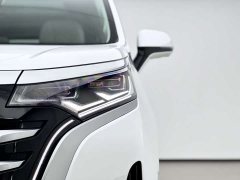 Denza D9 2022 DM-i 970 AWD Flagship - ფოტო 9
